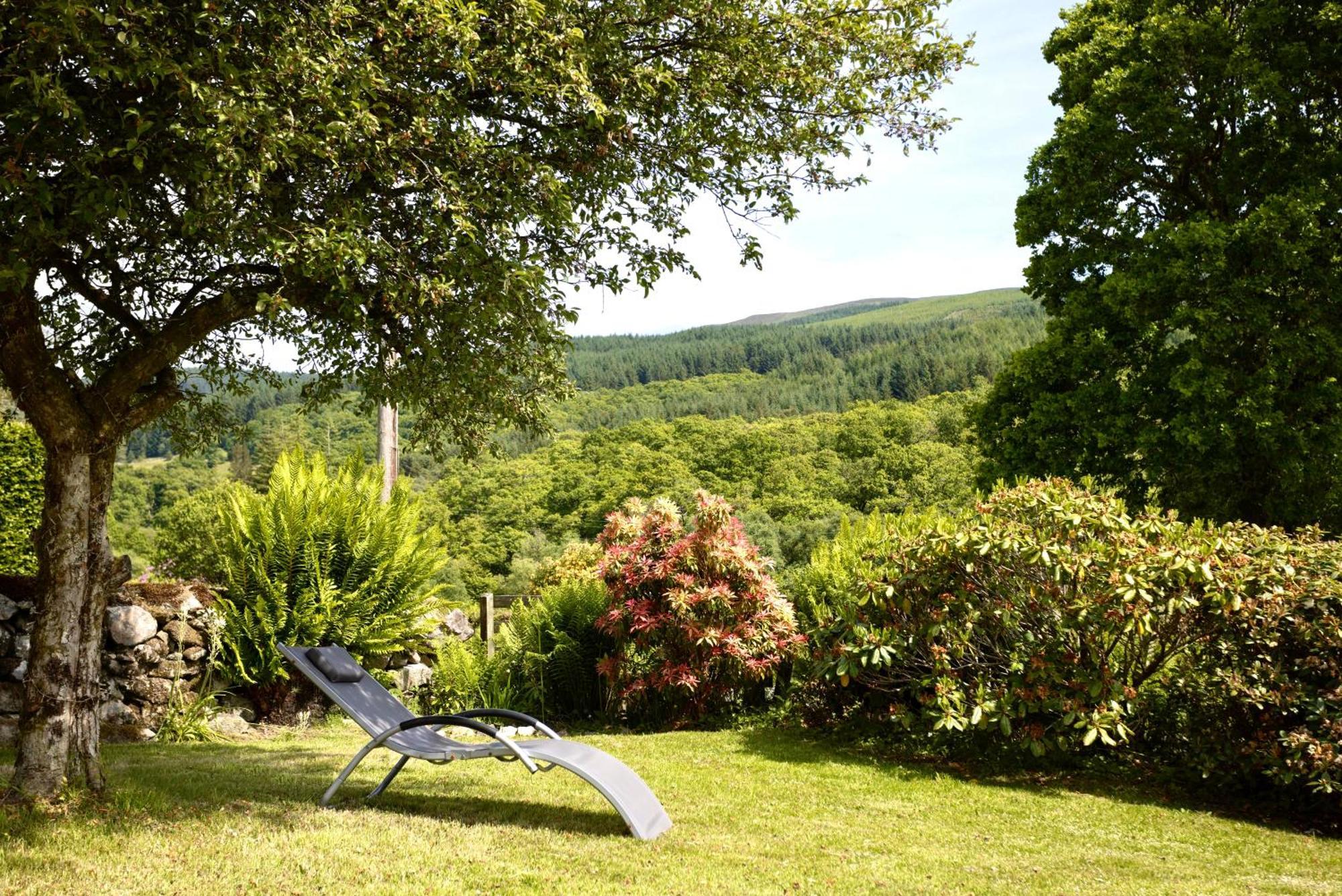 Stunning Country Home With Hot Tub And Sauna Strachur Exterior photo