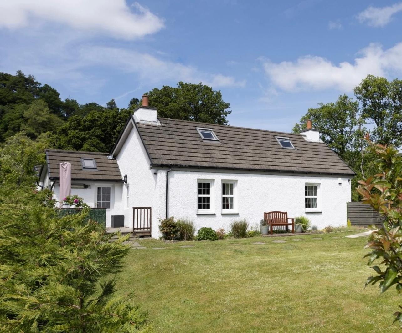 Stunning Country Home With Hot Tub And Sauna Strachur Exterior photo