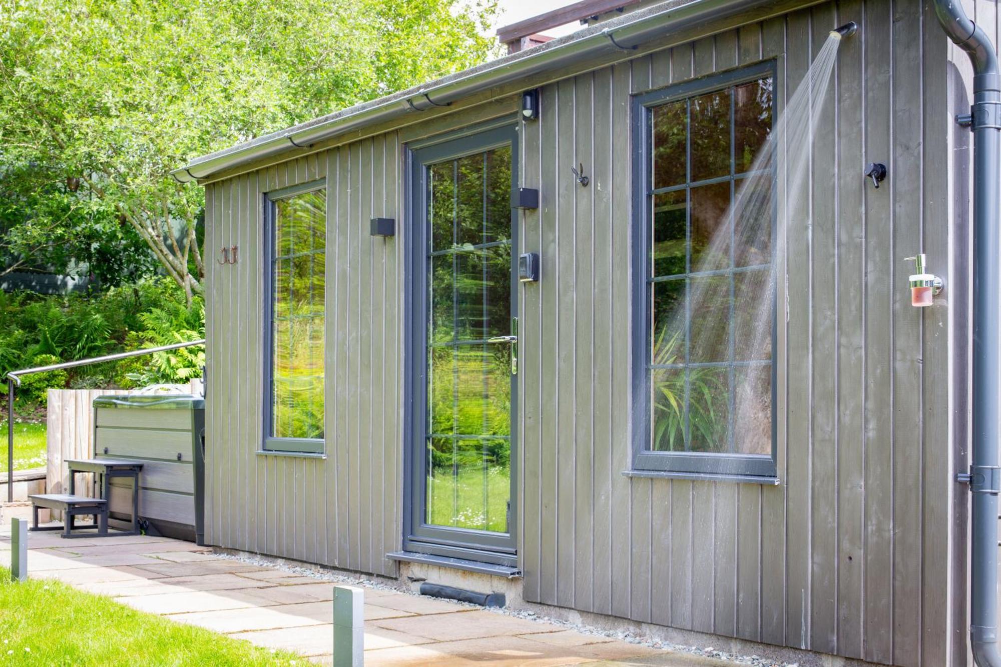 Stunning Country Home With Hot Tub And Sauna Strachur Exterior photo